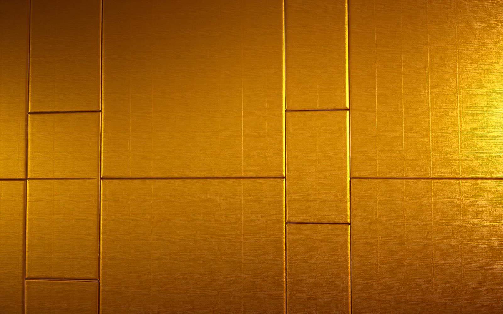 Gold leaf finish on a decorative picture frame and mirror — Jaipur Gold Leaf