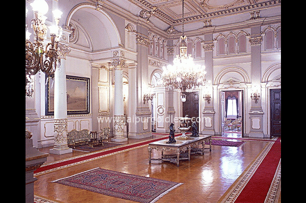 24K Goldleafing work at Palace in Abu Dhabi