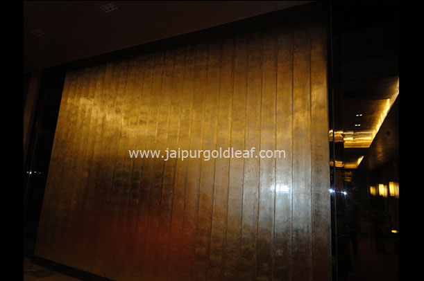 Champagne Leafing Hotel Raddisson Blu at - Jaipur