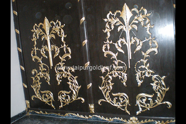 Italian Goldleafing on Furniture
